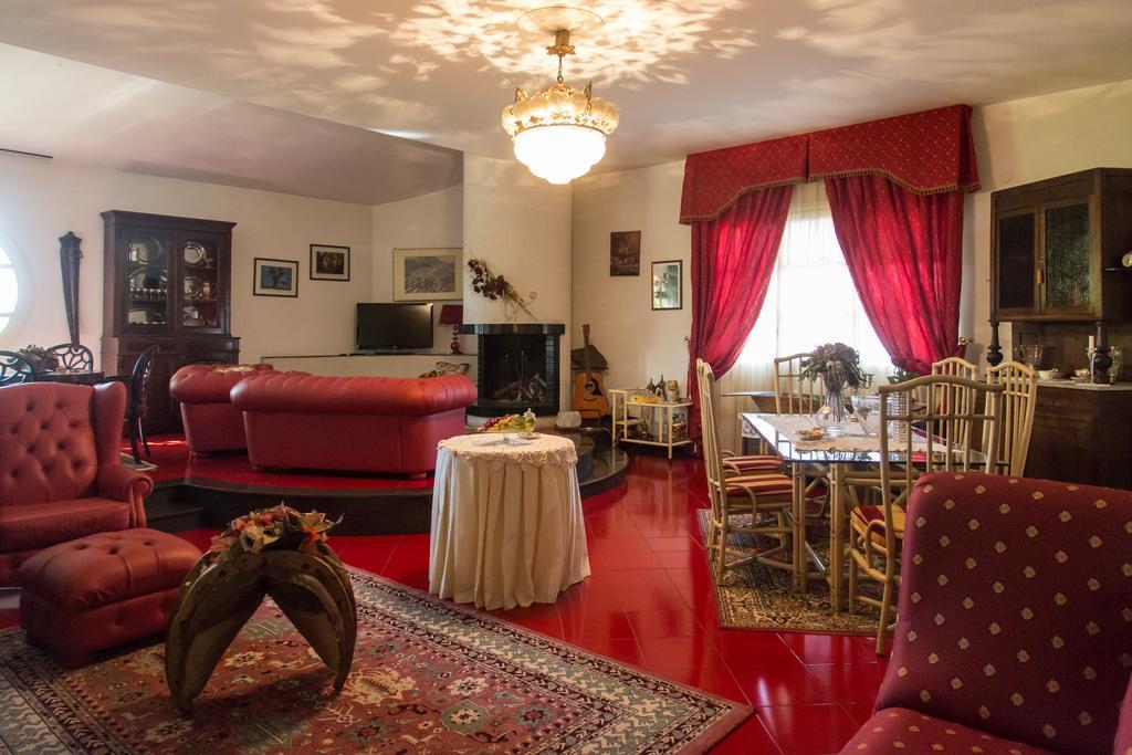 Agriturismo La Locanda Del Parco Morano Calabro Eksteriør billede