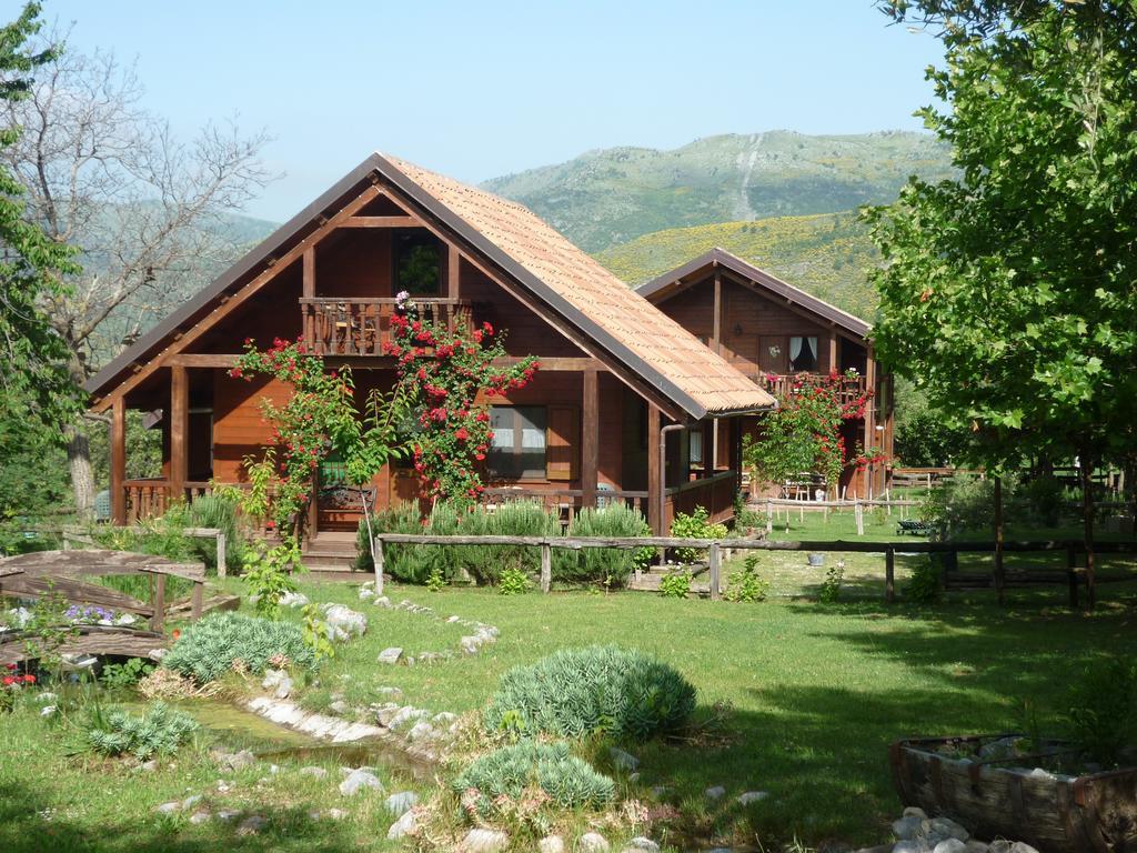 Agriturismo La Locanda Del Parco Morano Calabro Eksteriør billede